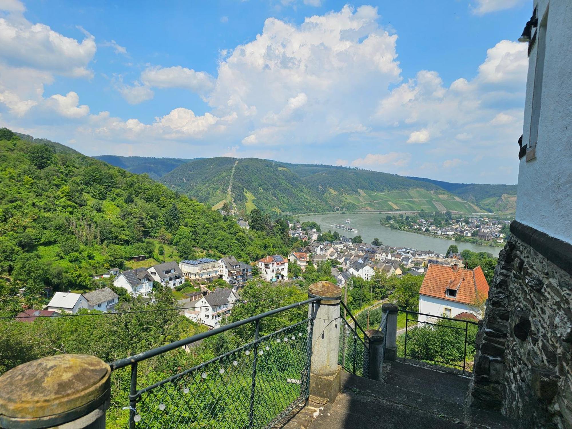 Little Rhineview Chateau - Harry Boppard Buitenkant foto