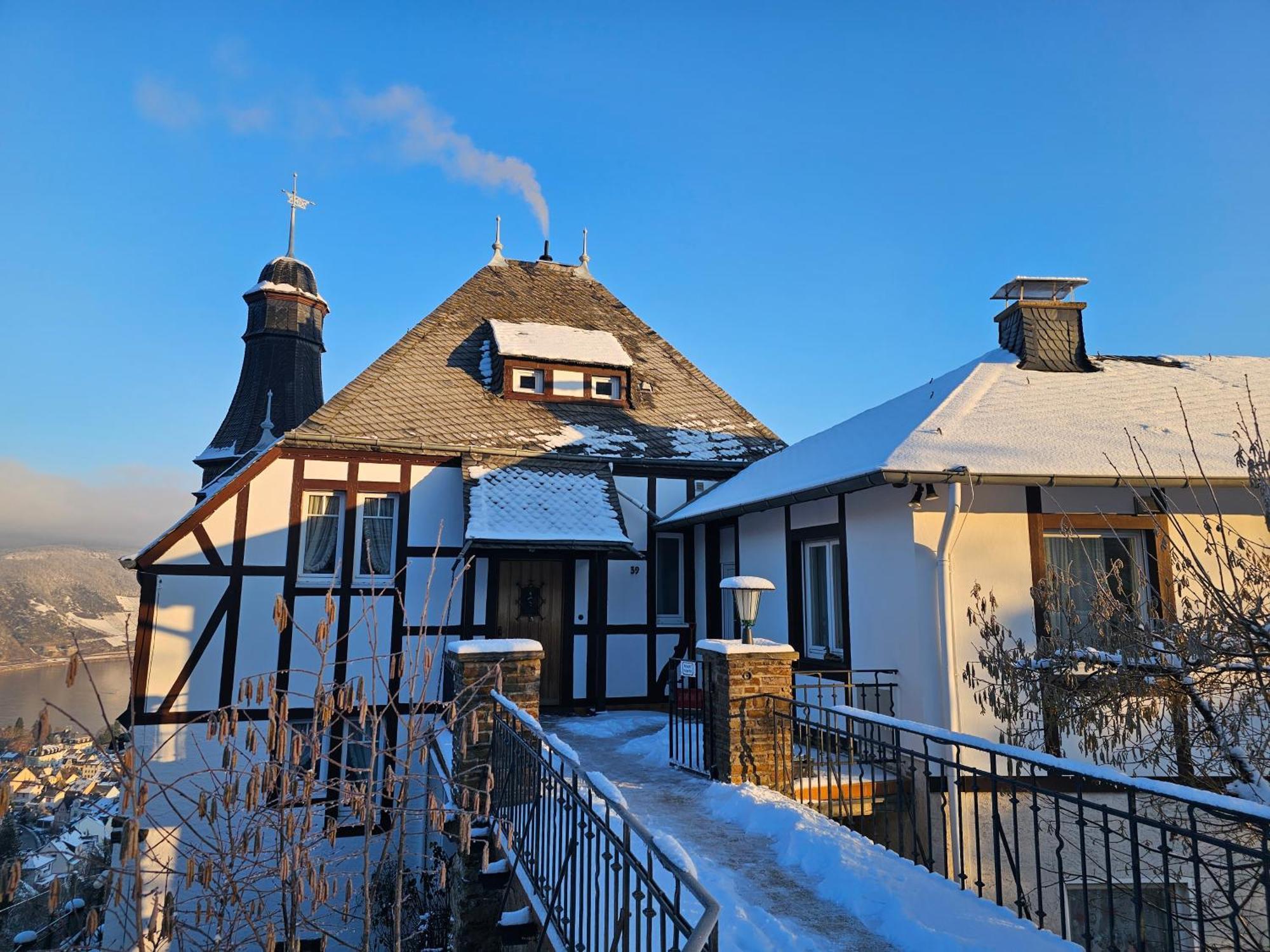 Little Rhineview Chateau - Harry Boppard Buitenkant foto