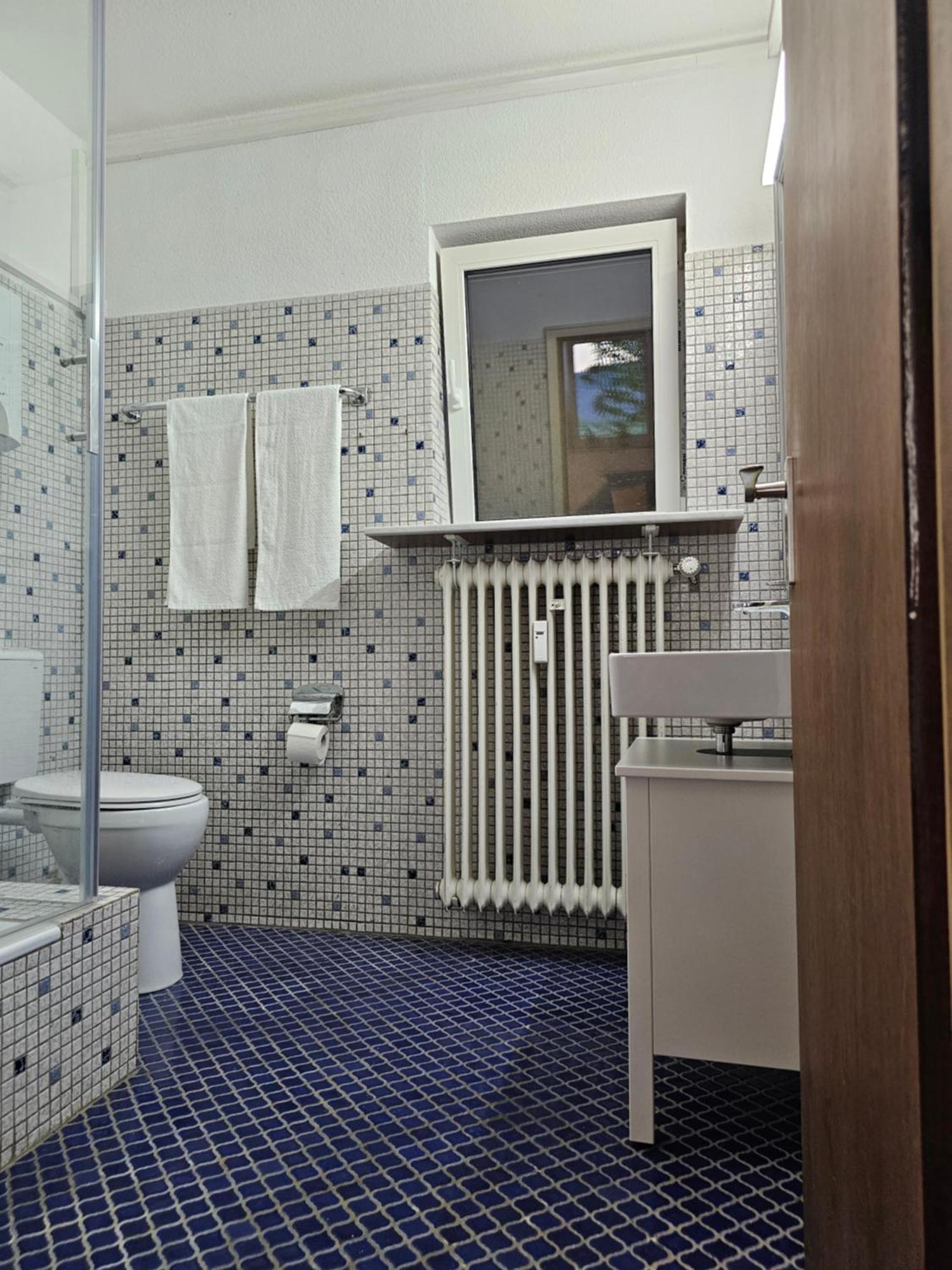 Little Rhineview Chateau - Harry Boppard Buitenkant foto