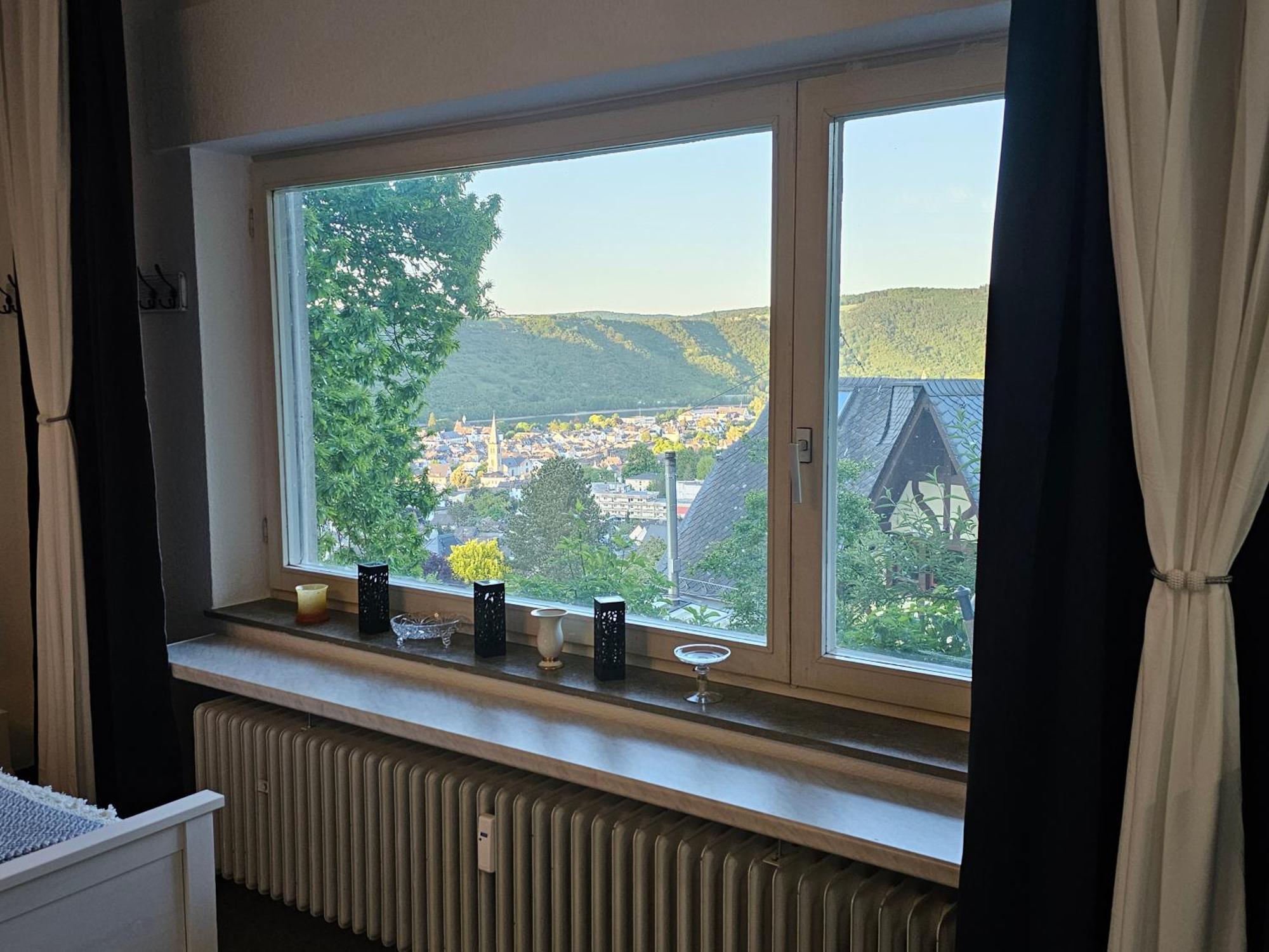 Little Rhineview Chateau - Harry Boppard Buitenkant foto