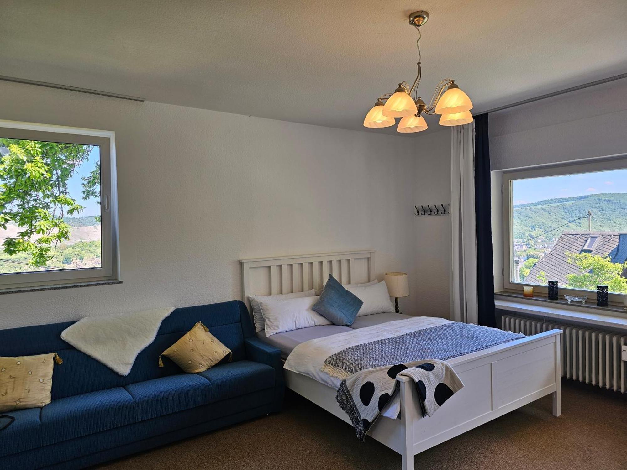 Little Rhineview Chateau - Harry Boppard Buitenkant foto