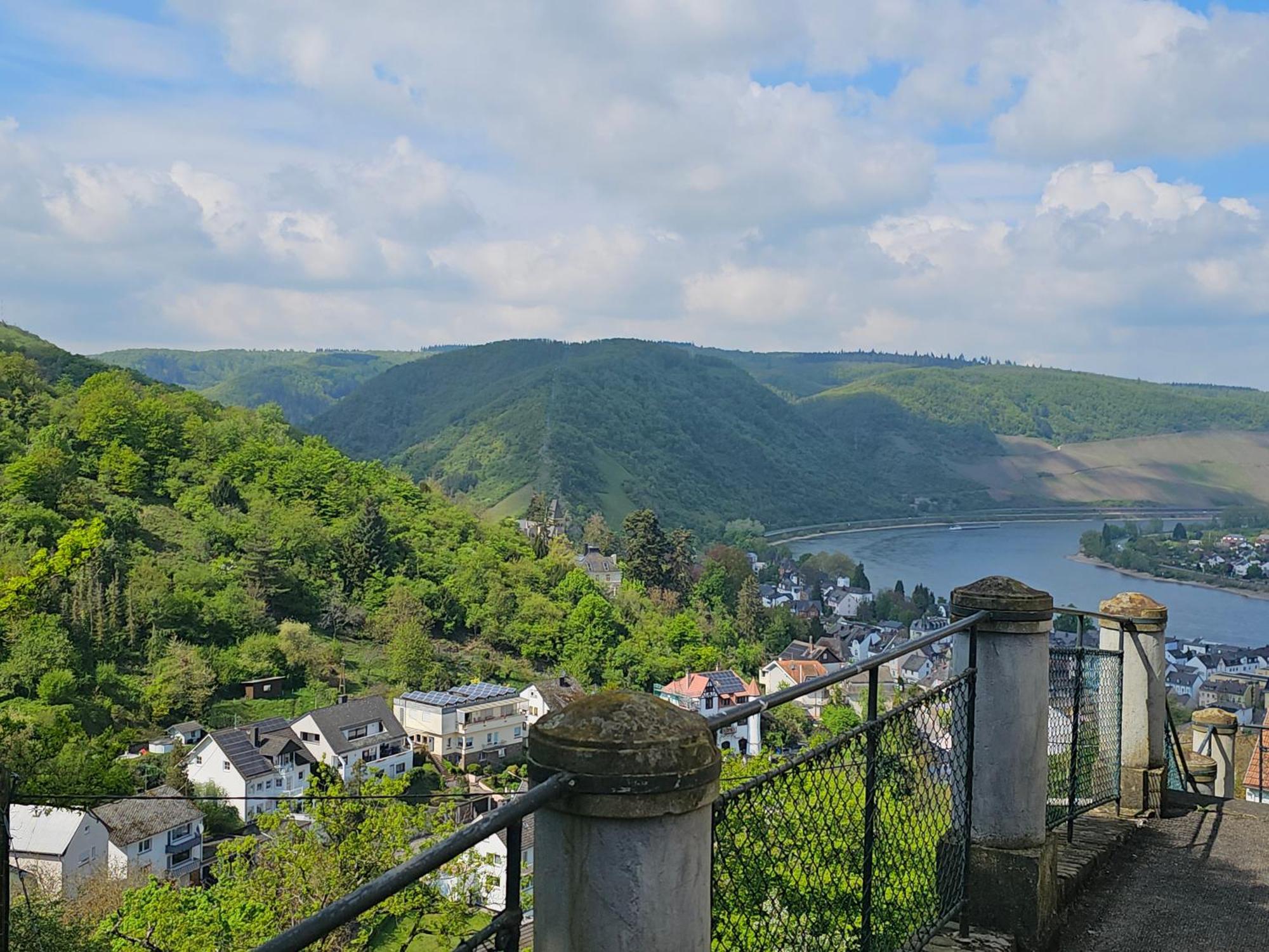 Little Rhineview Chateau - Harry Boppard Buitenkant foto
